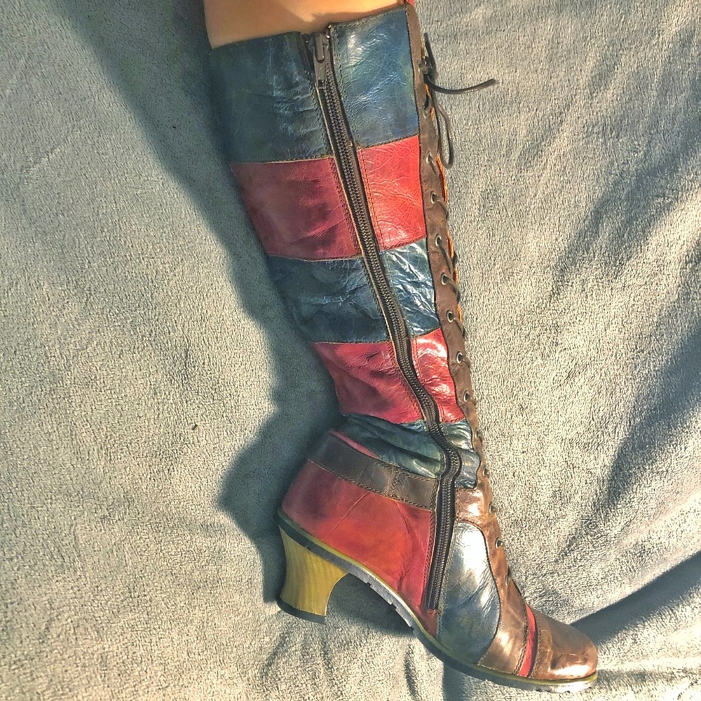 👢NWOT Rare Leather Eject High Length Boots